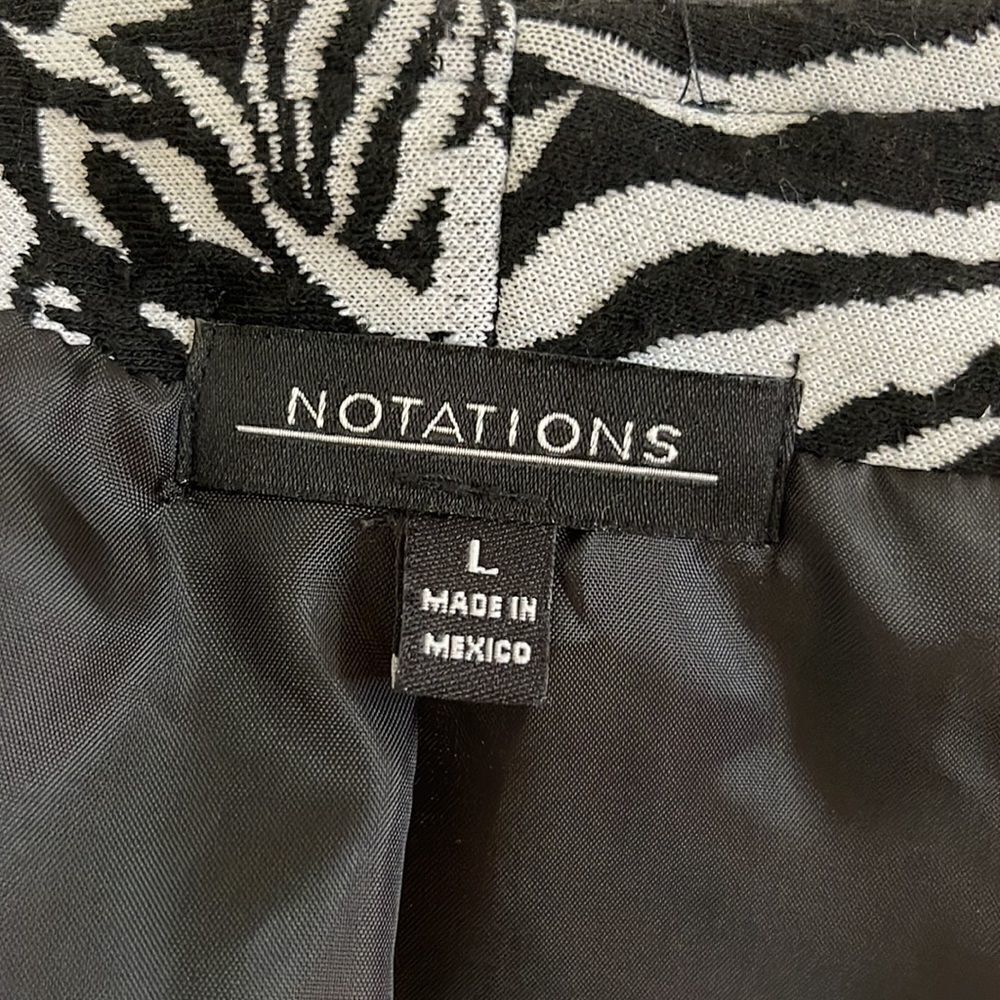 Notations Suit jacket. Animal Print. Zebra print. Size Large. - Picture 4 of 7